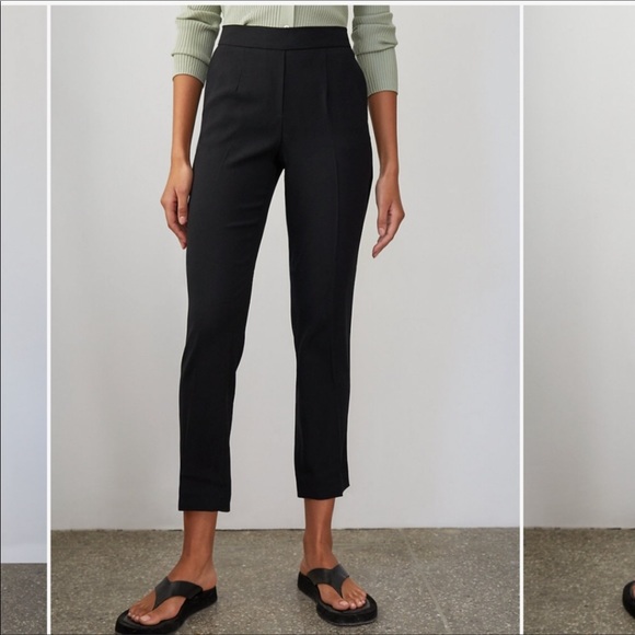 Aritzia Pants - ⭐️Aritzia Babaton Cohen pant❤️Like new!